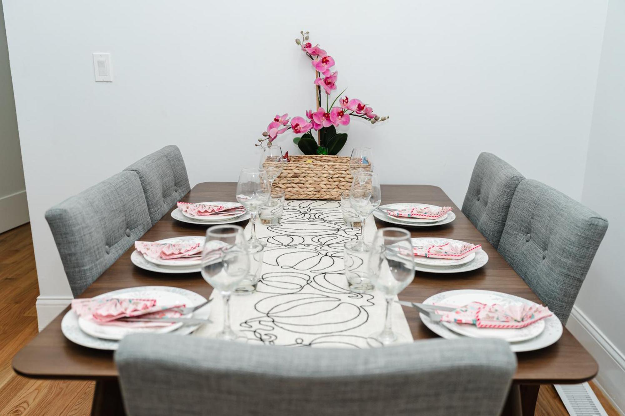 Apartment 76 Carruth - 4br Cozy And Lovely *