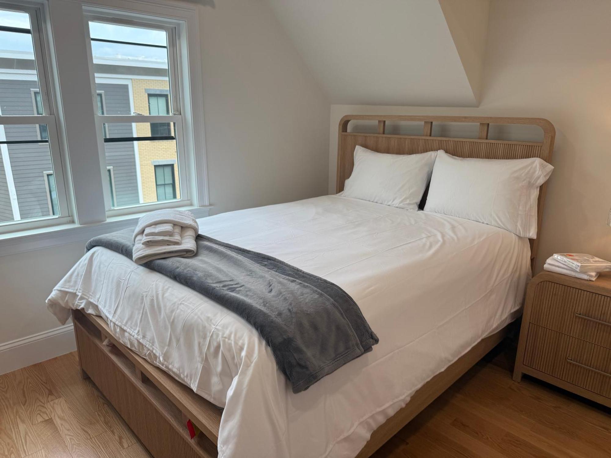 Forest Hill -boston Apartment