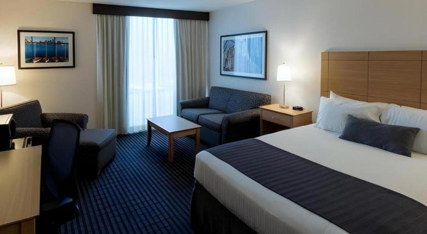 Midtown 2* Boston