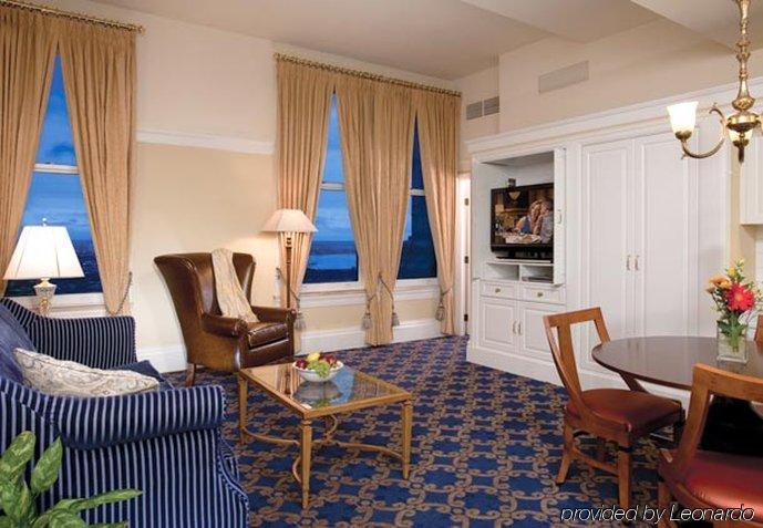 Marriott Vacation Club At Custom House,   Hotel