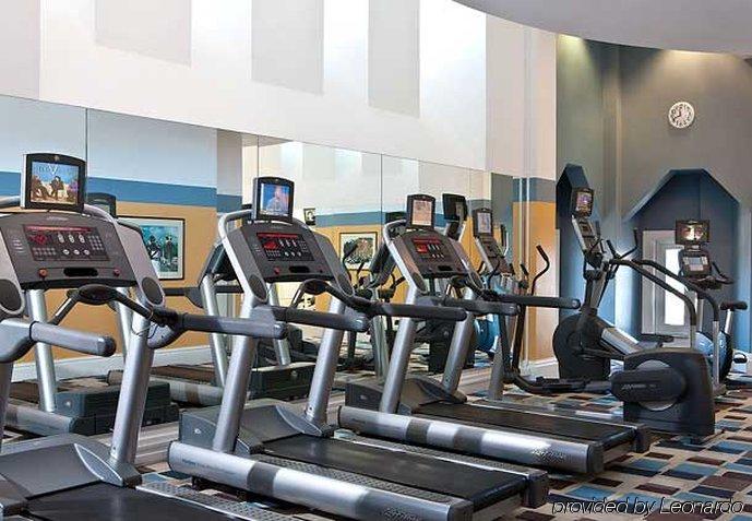 Hotel Marriott Vacation Club At Custom House,   3*