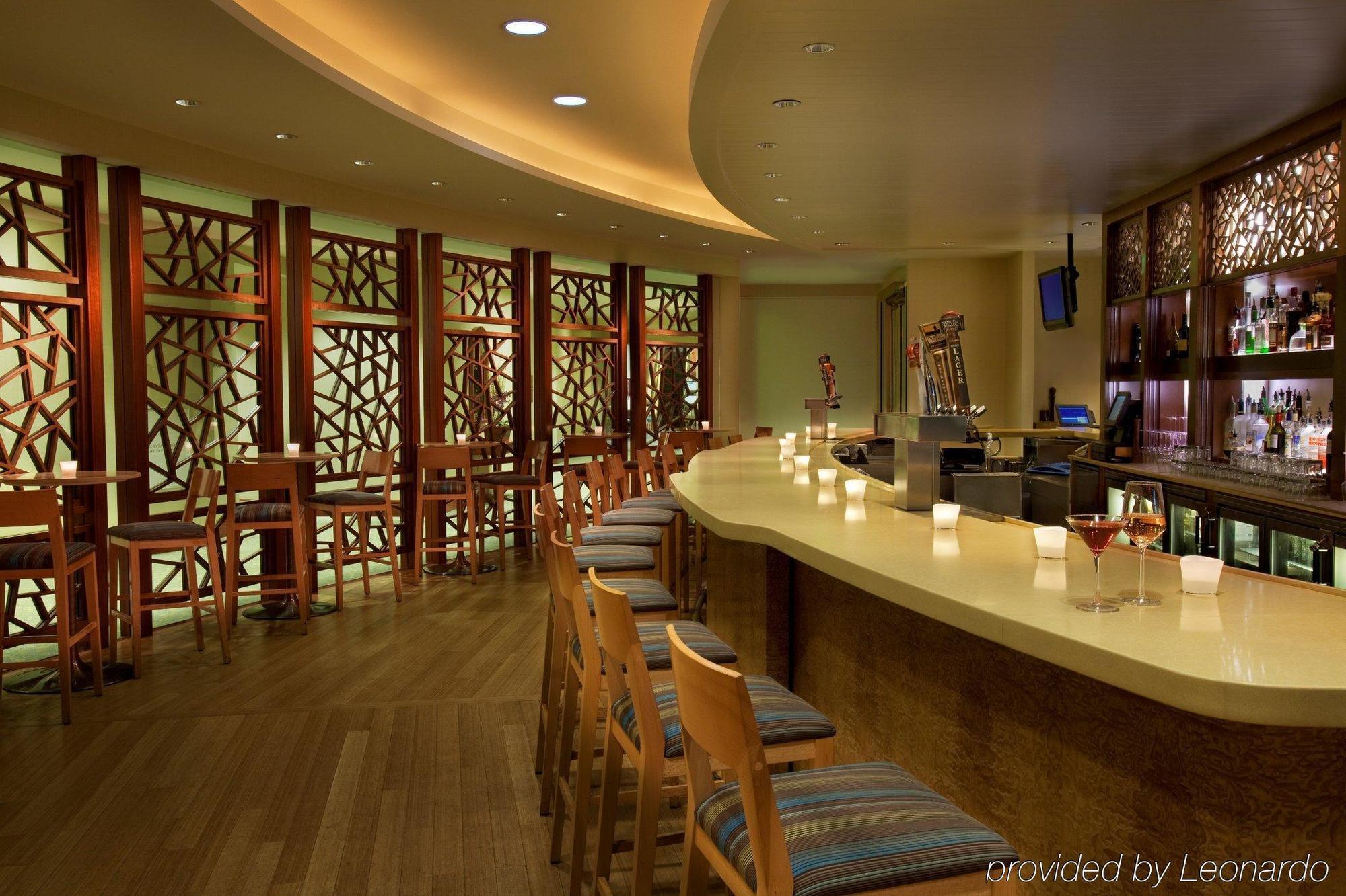 Seaport Hotel 4*