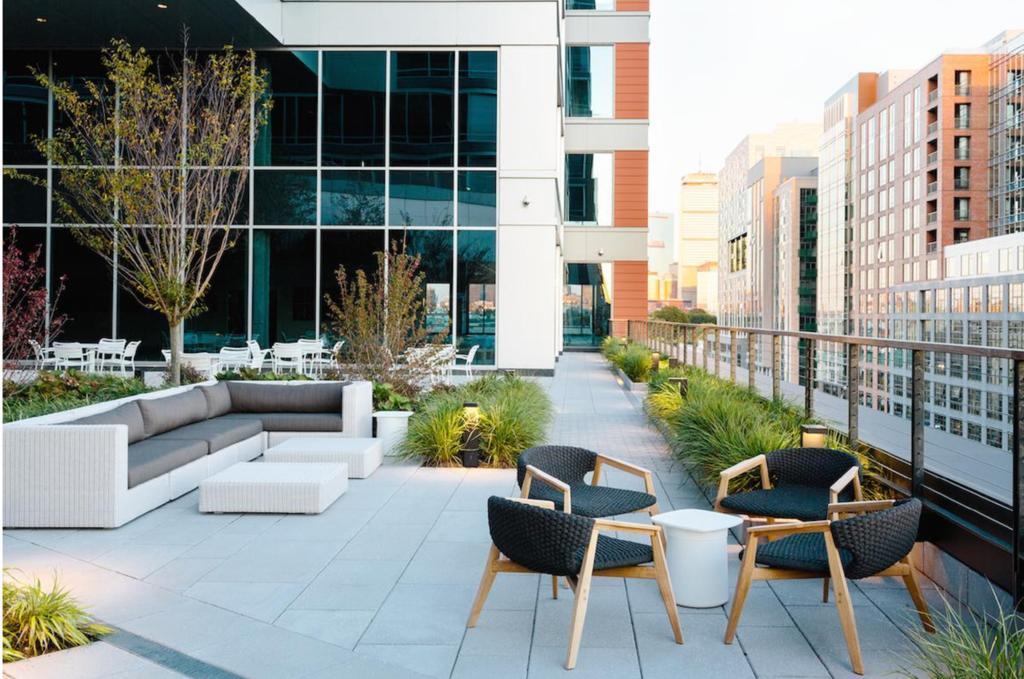 Global Luxury At Fenway Apartment *