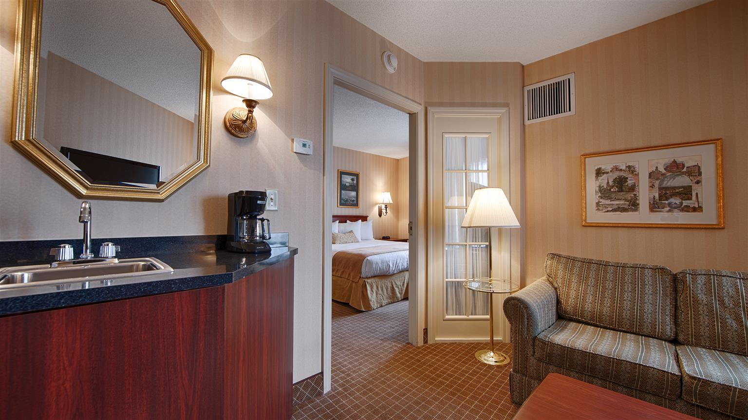 Best Western Plus Hotel 2*