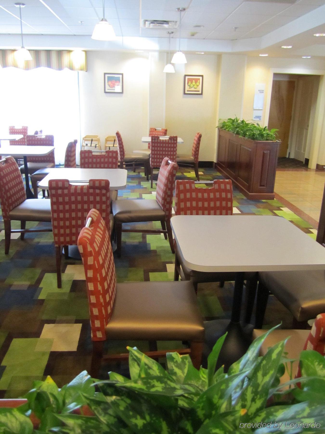 Holiday Express By Ihg 3* Boston