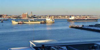 Apartment Seaport Luxury Harborview Apartments By Sparesuite Boston