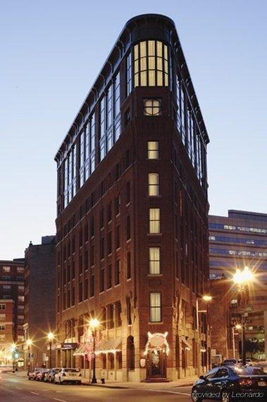 The Boxer 4* Boston