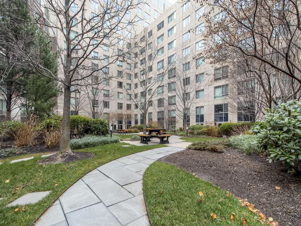 Global Luxury Suites Fenway Apartment *