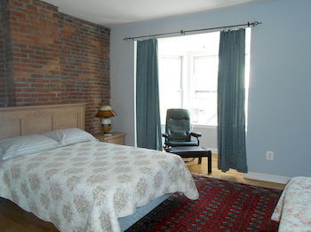 Apartment Brigham Circle Brownstone *