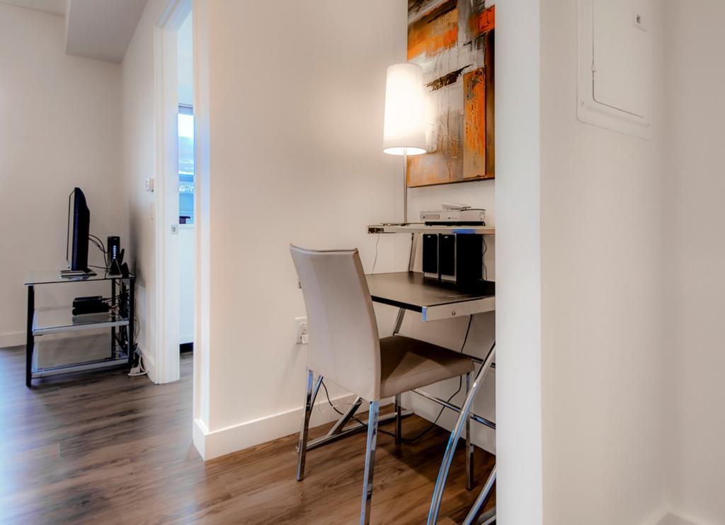 Global Luxury At Fenway Apartment *