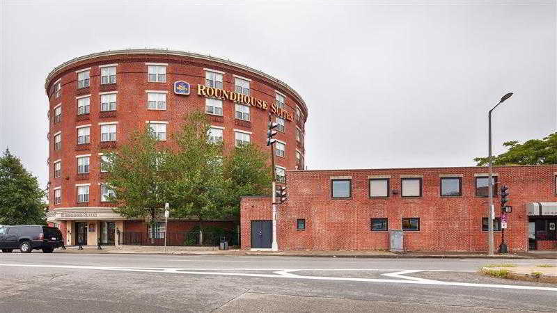 Best Western Plus 2*
