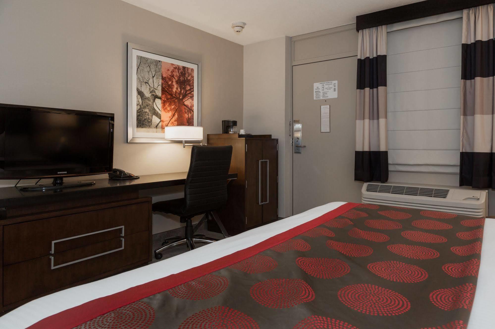 Ramada By Wyndham