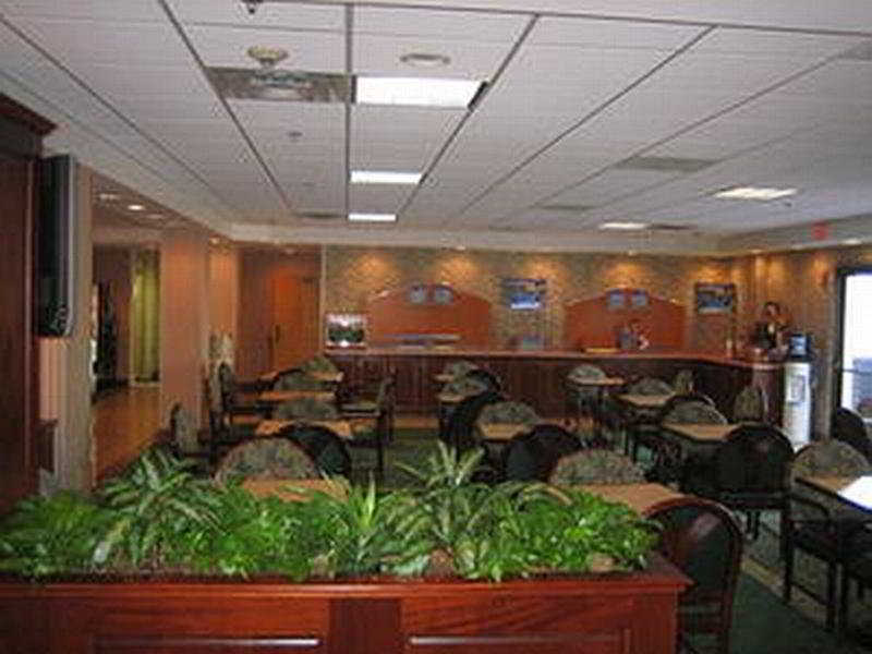 Holiday Express By Ihg Hotel 3*
