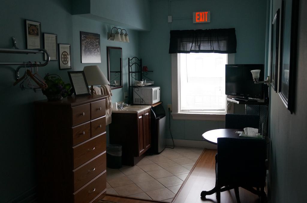 463 Beacon Street 2* Boston