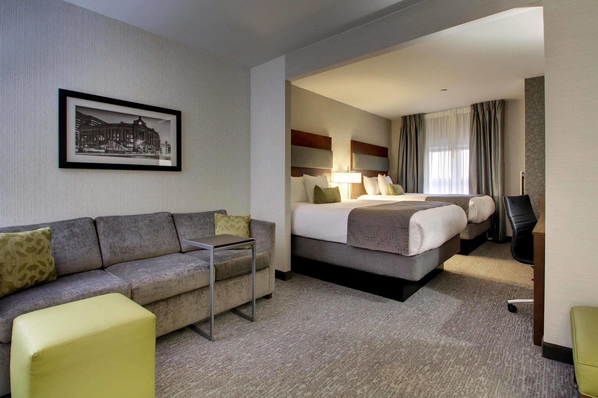 Best Western Plus 2* Boston