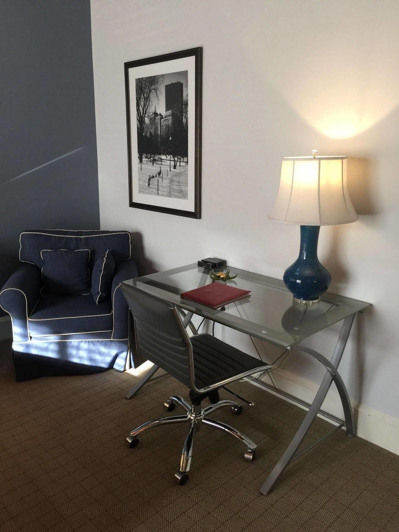 Yacht Haven Inn Boston