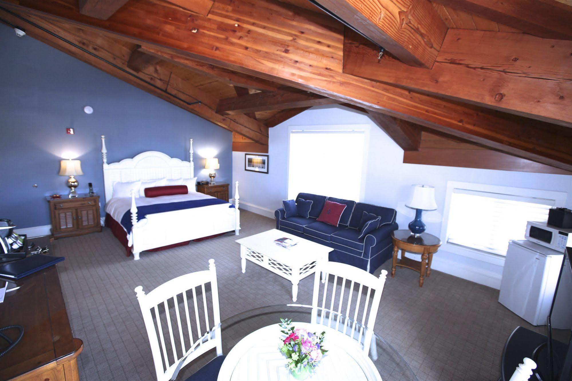 Inn Yacht Haven Boston