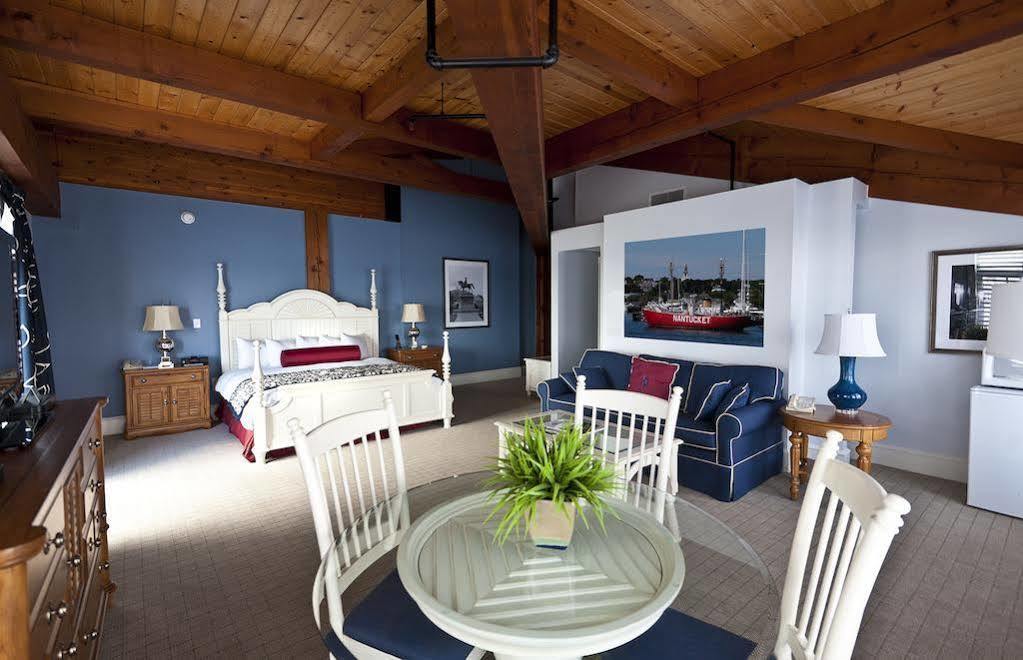 Inn Yacht Haven