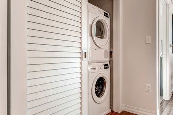 Global Luxury At Bcec Apartment
