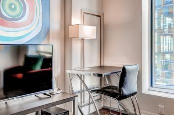 Global Luxury At Bcec Apartment *