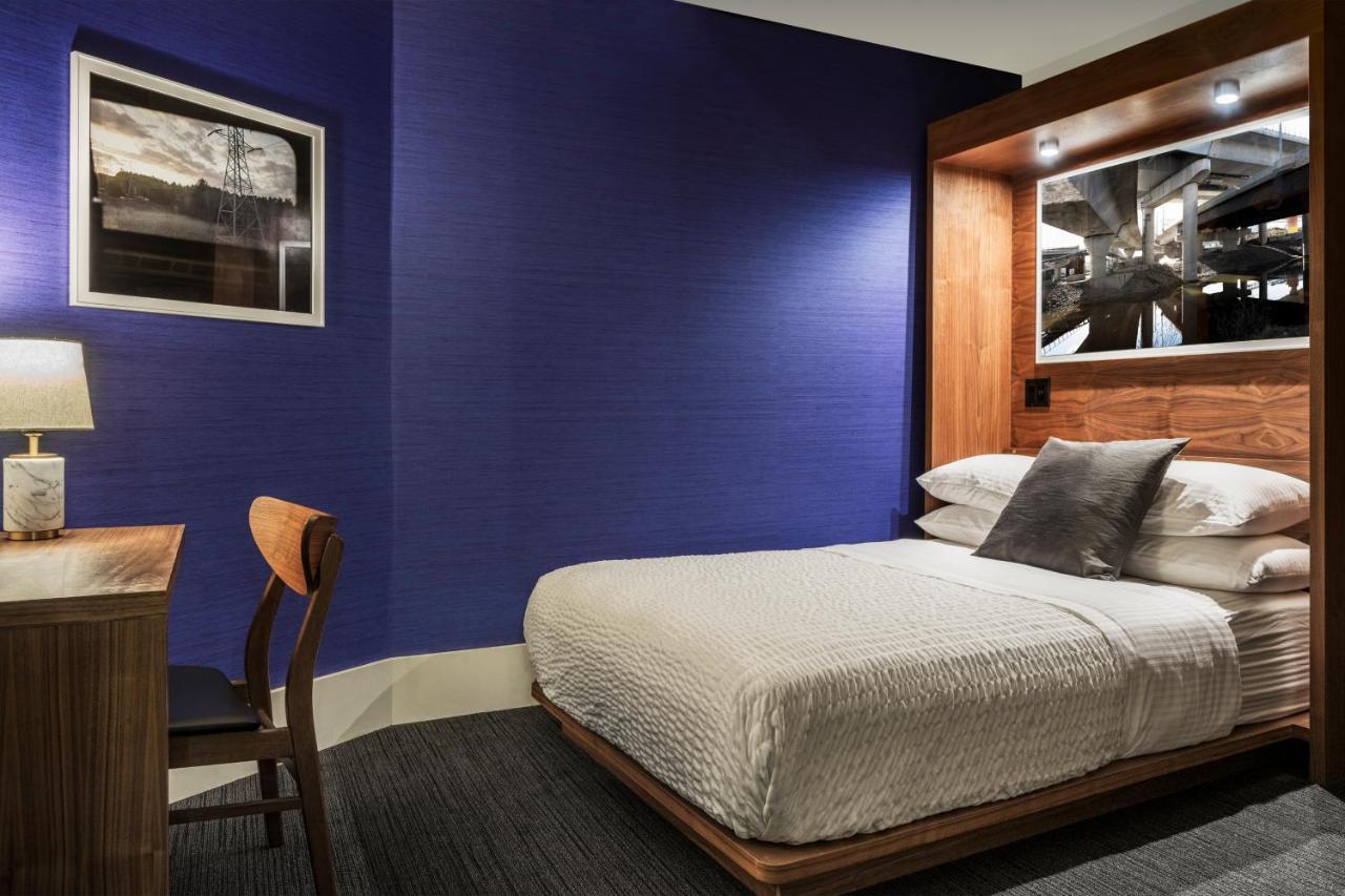 Found Common Hotel