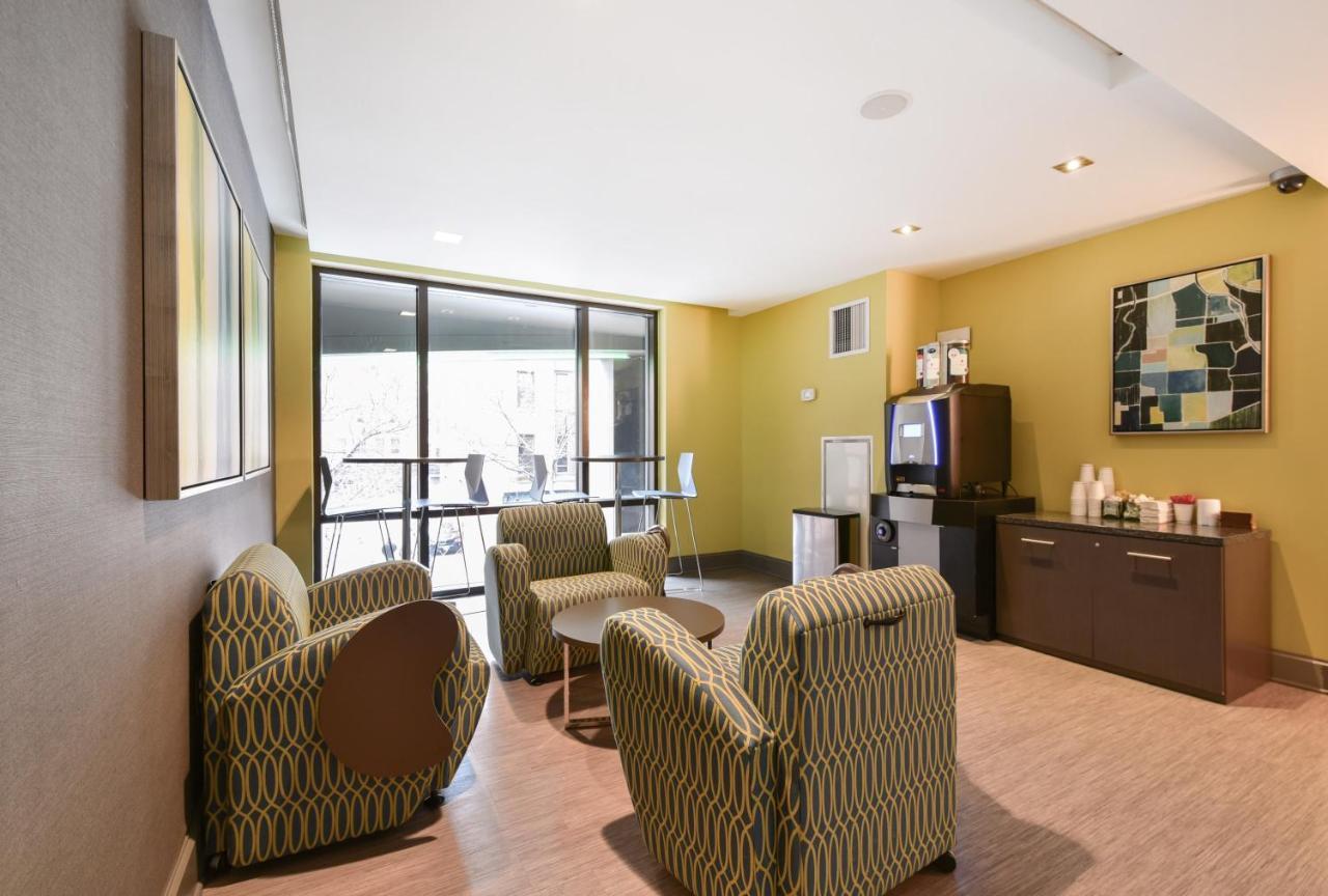 Global Luxury At Garden *