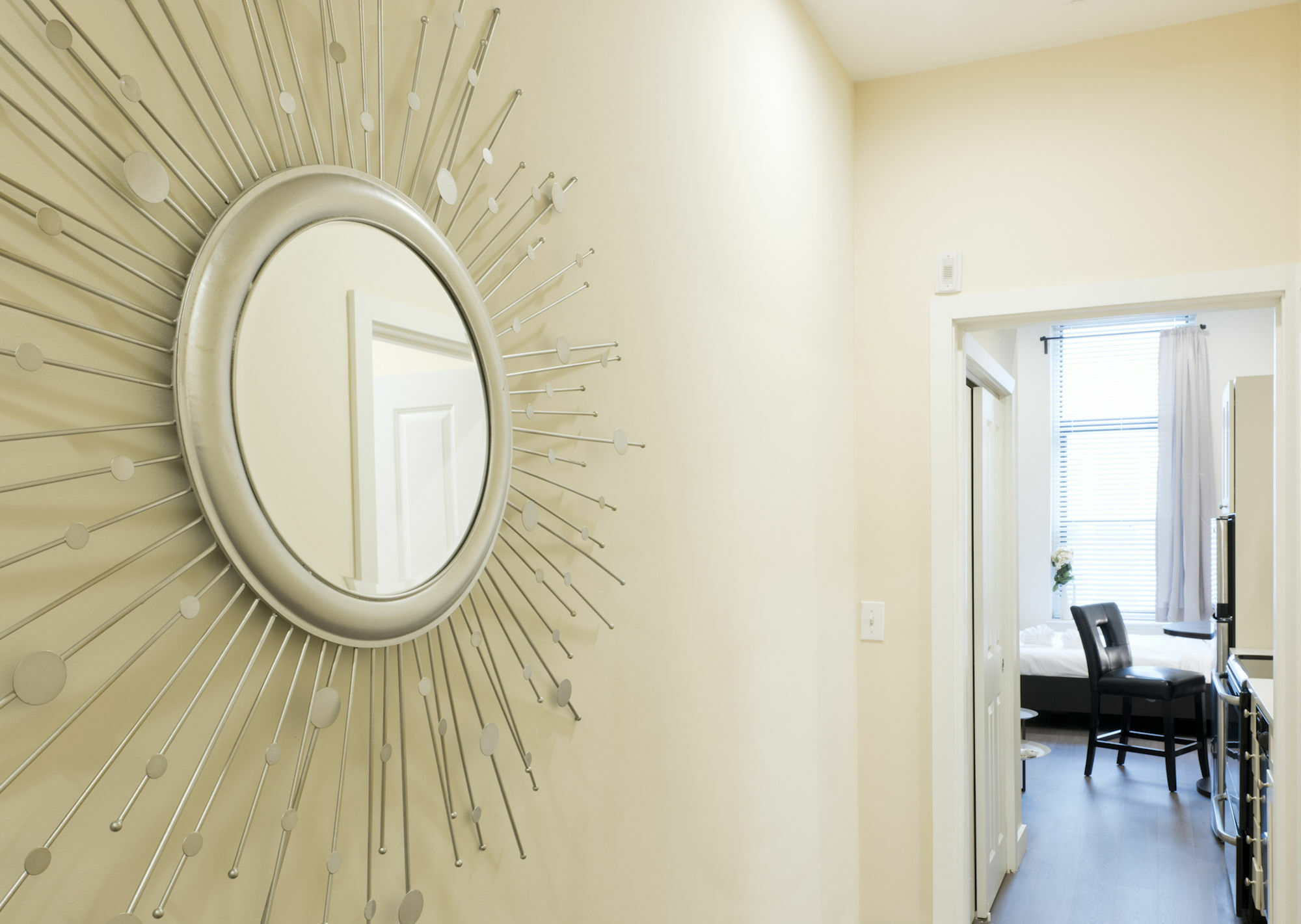 Apartment Serene In Downtown Crossing By Sonder