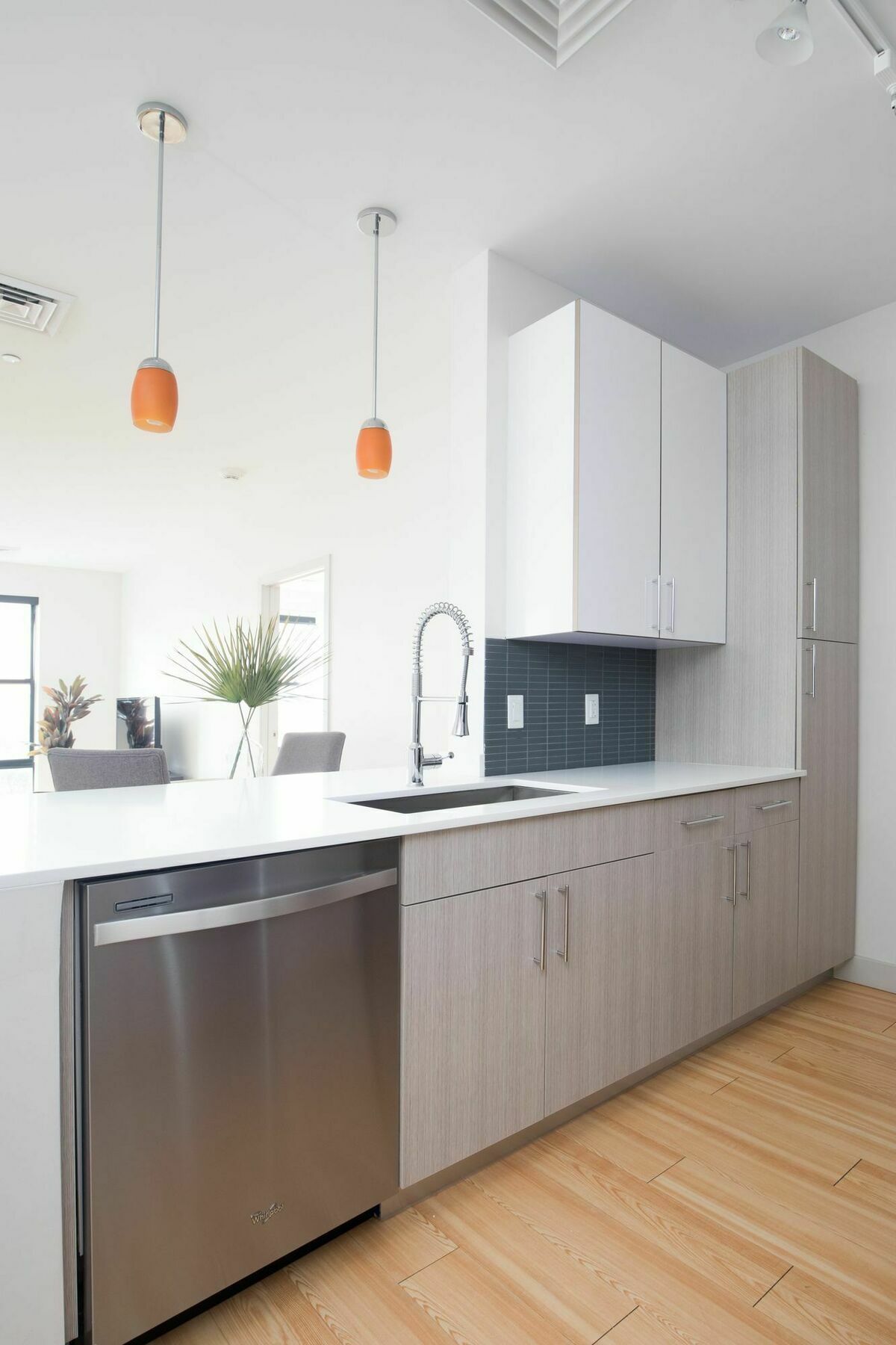 Bright 2br In Seaport By Sonder *