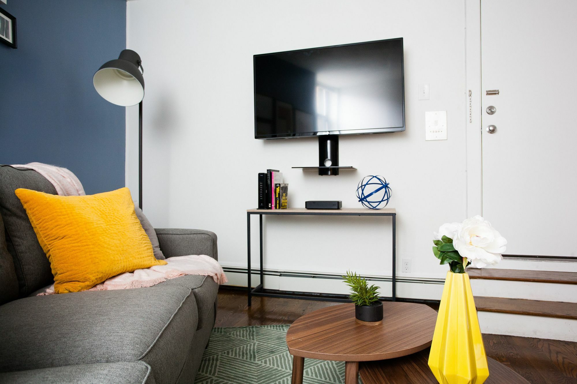 Colorful 1br In North End By Sonder