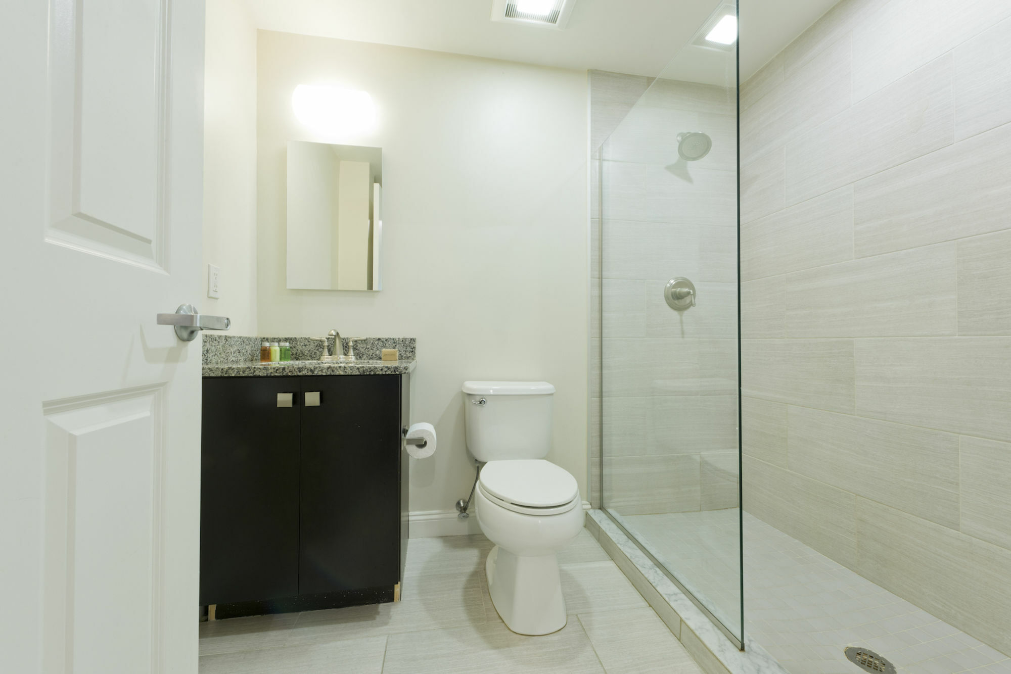 Posh 2br In Financial District By Sonder