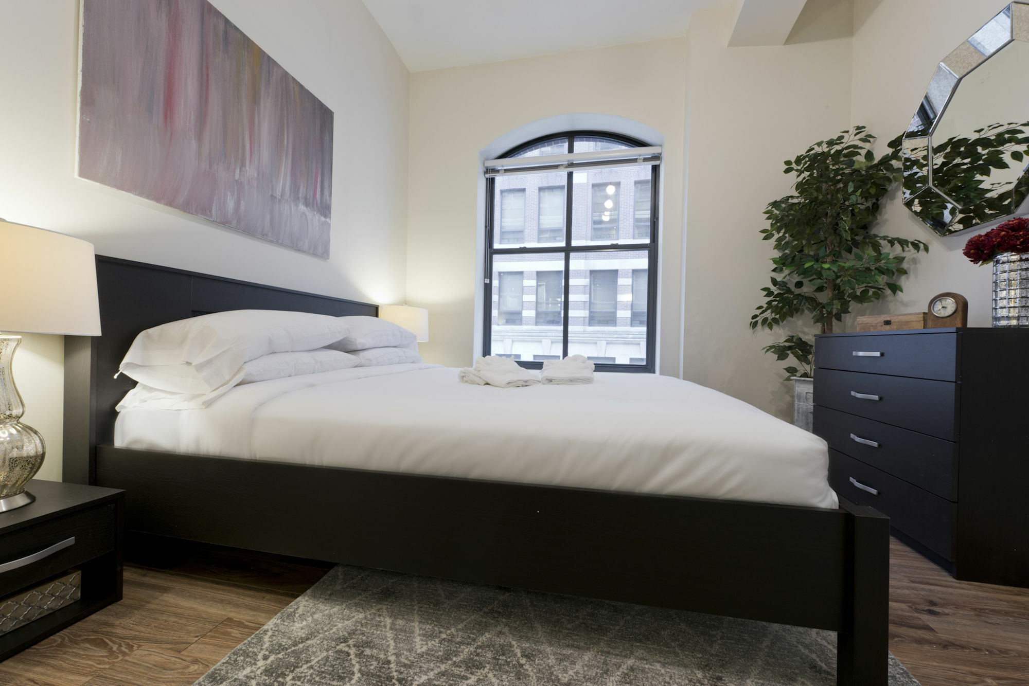 Apartment Posh 2br In Financial District By Sonder Boston