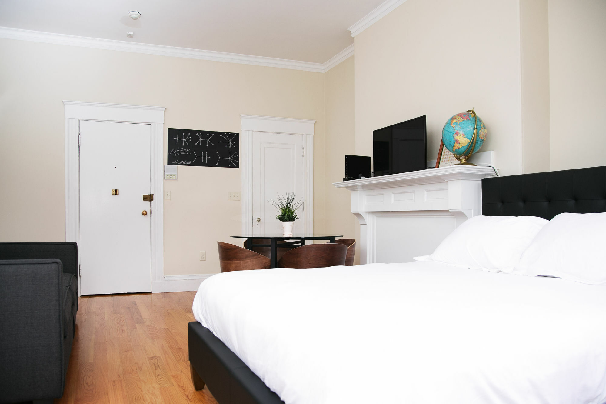 Posh In Back Bay By Sonder Boston
