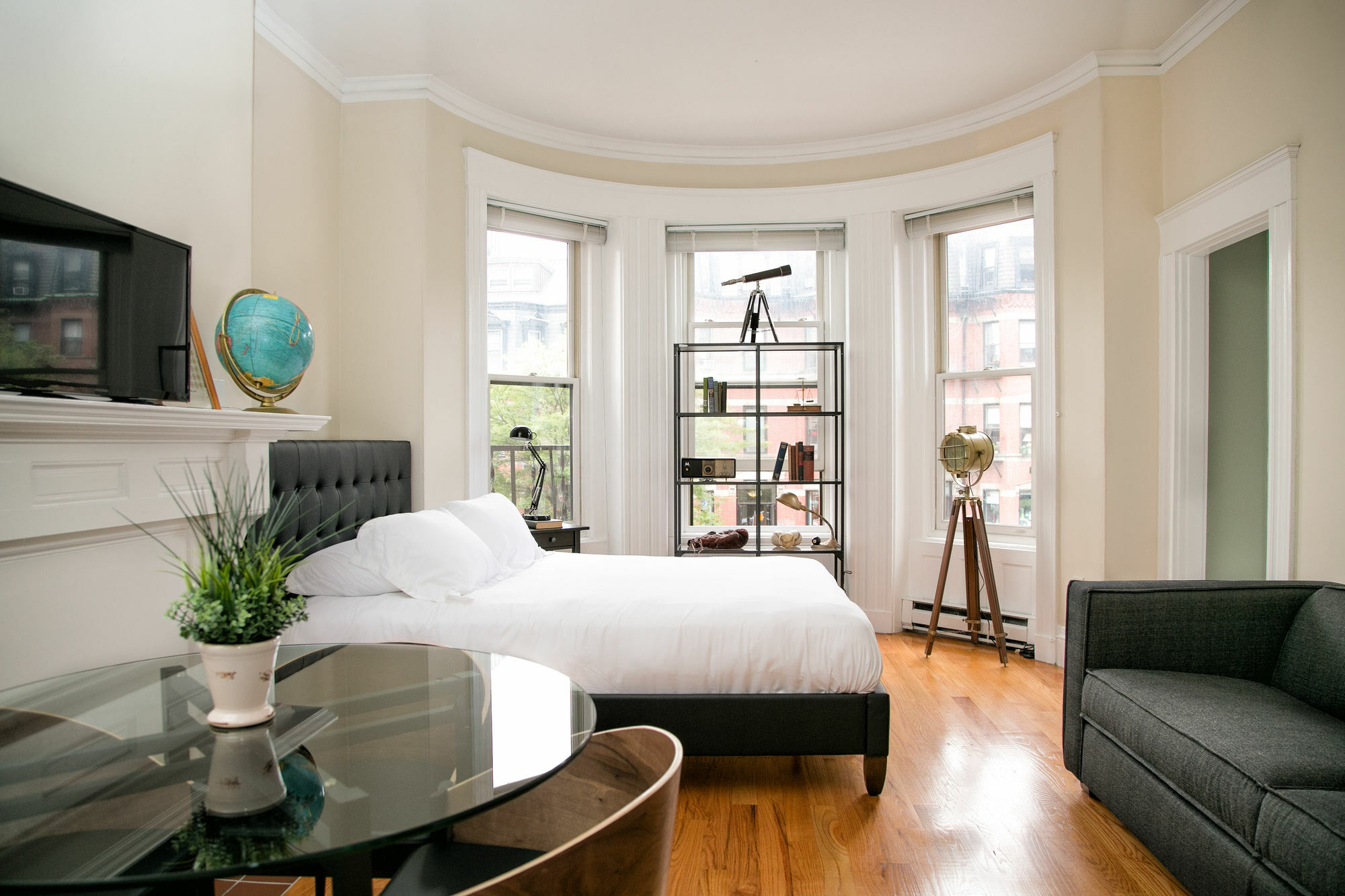 Posh In Back Bay By Sonder Boston