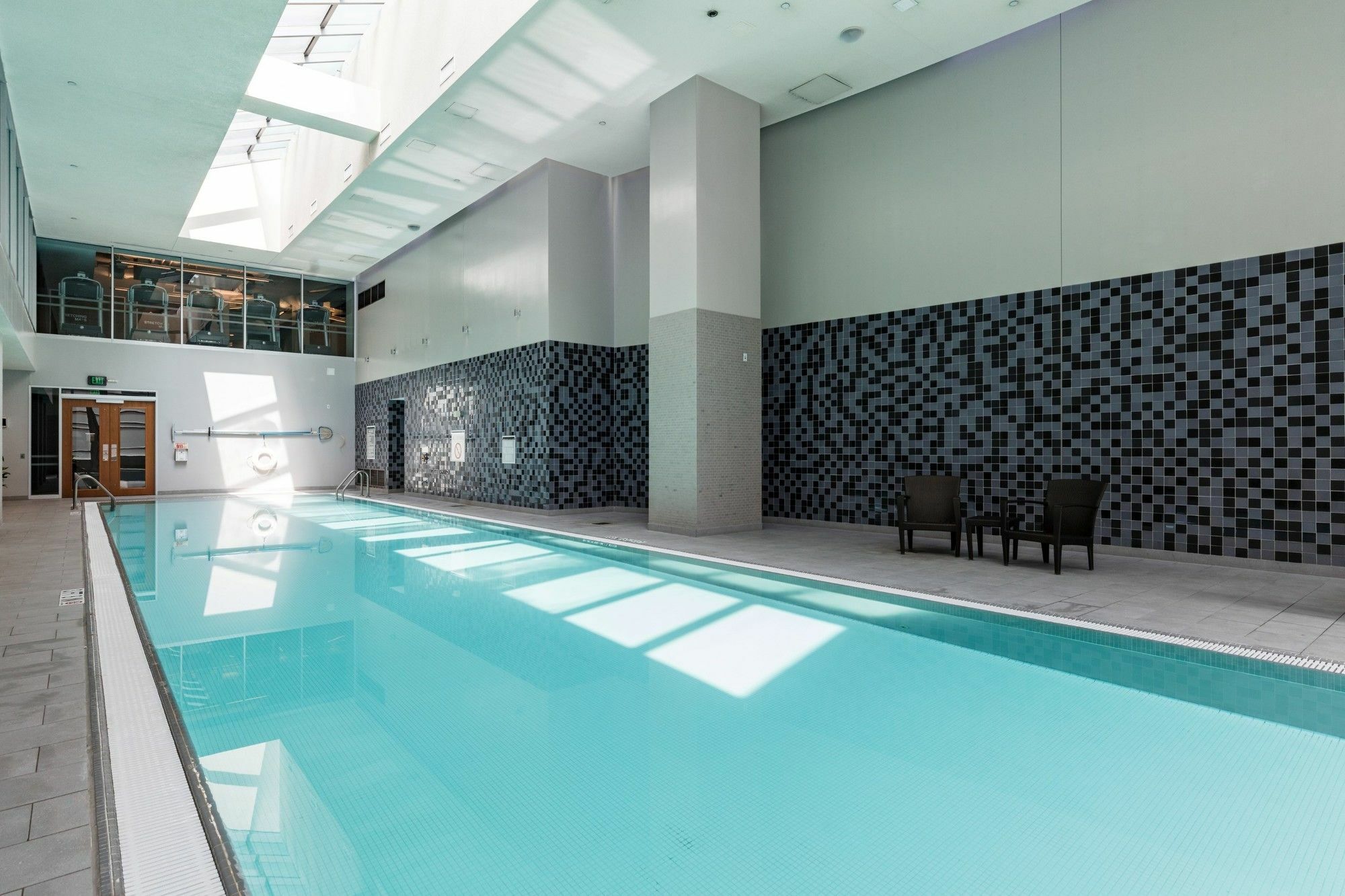 Global Luxury At China Town Apartment *