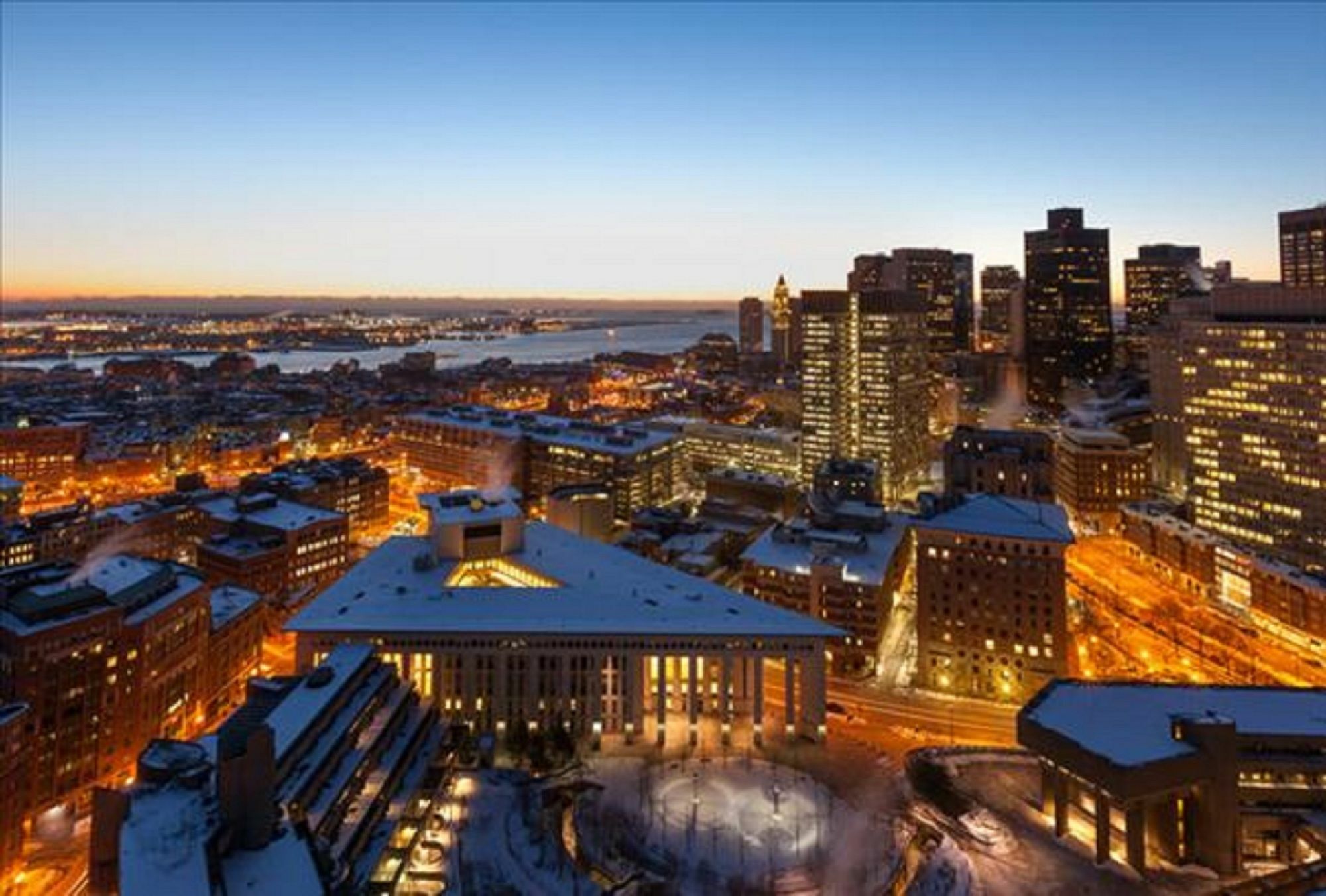 Global Luxury At The Commonwealth