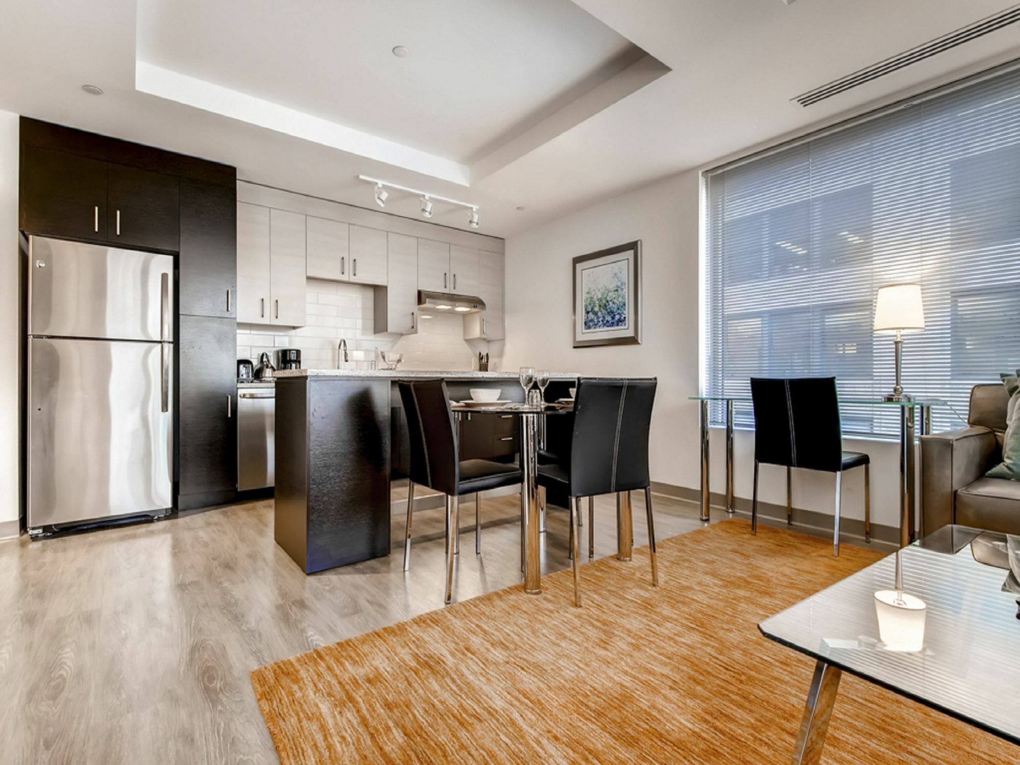 Global Luxury At The Commonwealth *