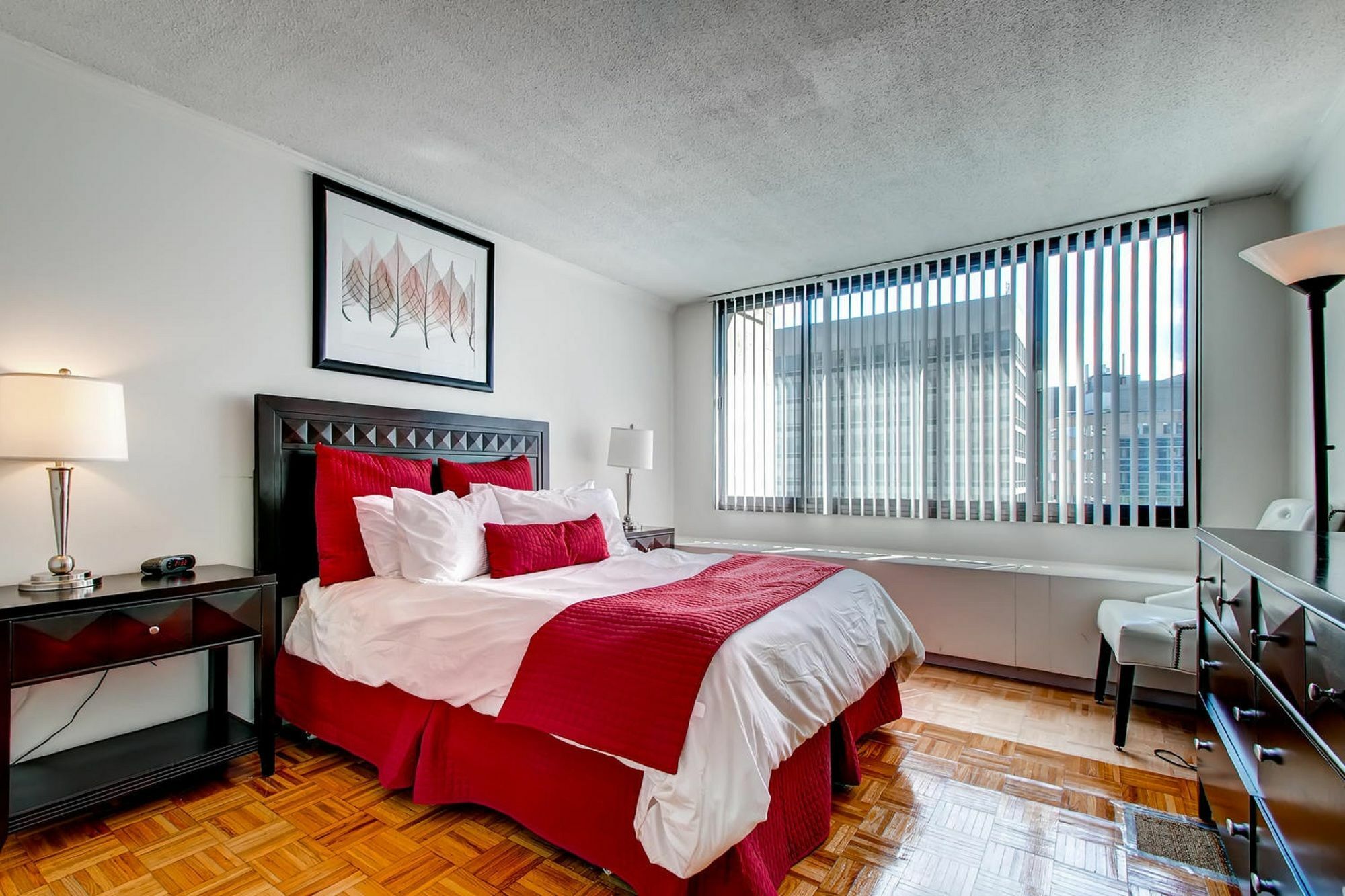 Global Luxury At The Commonwealth Boston