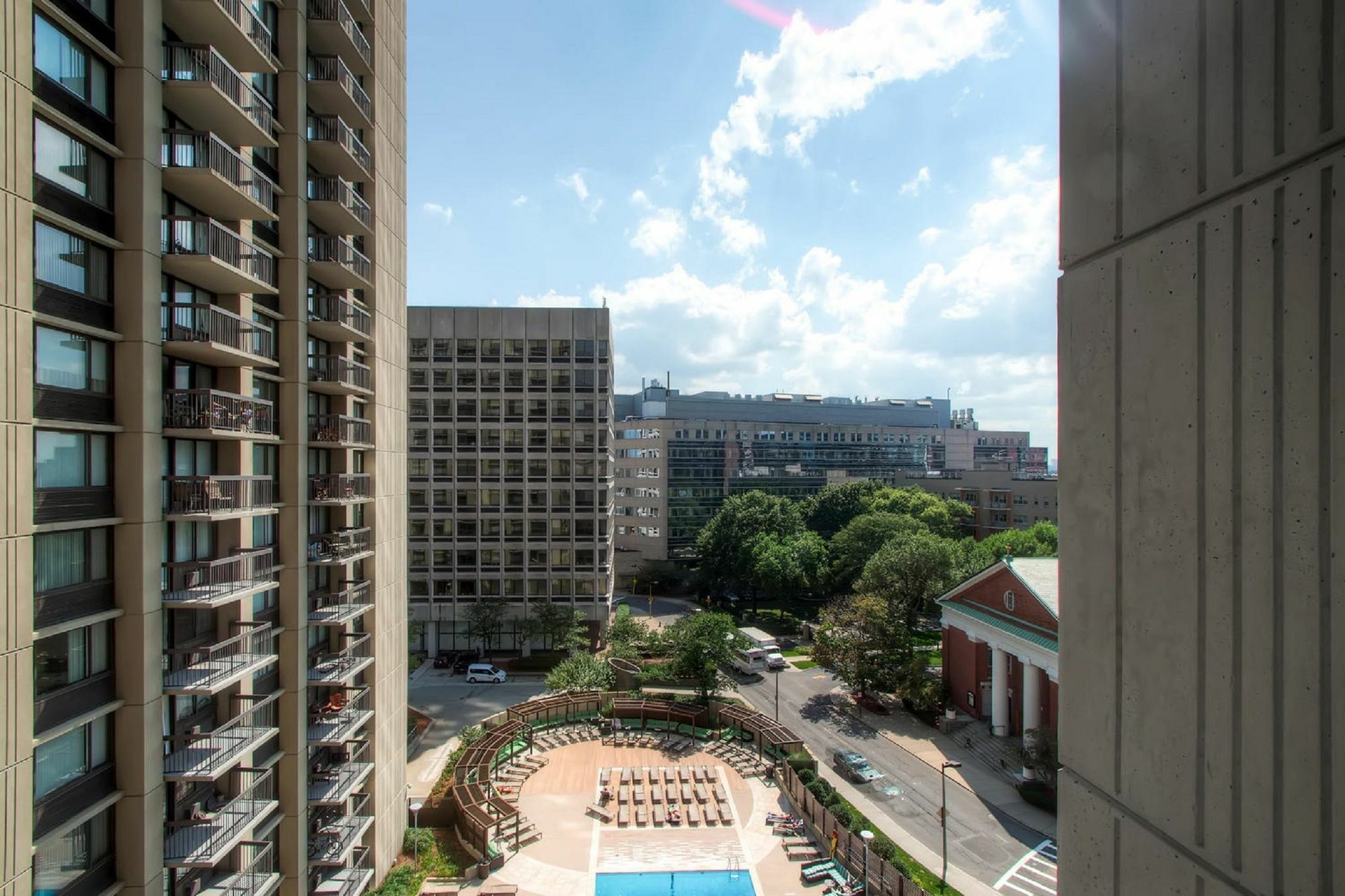 Global Luxury At The Commonwealth *