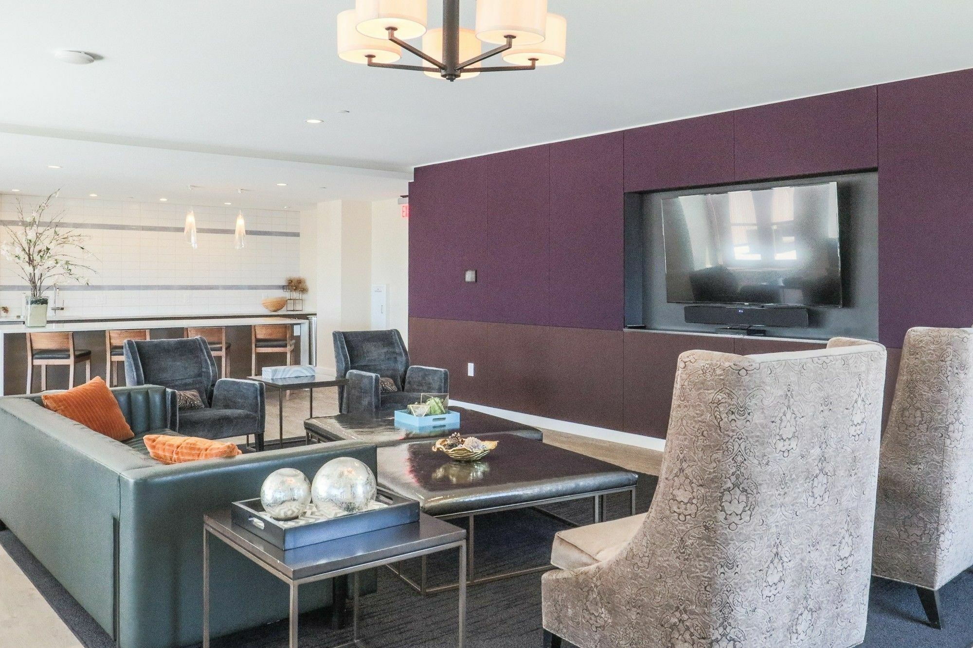 Global Luxury At The Theater District
