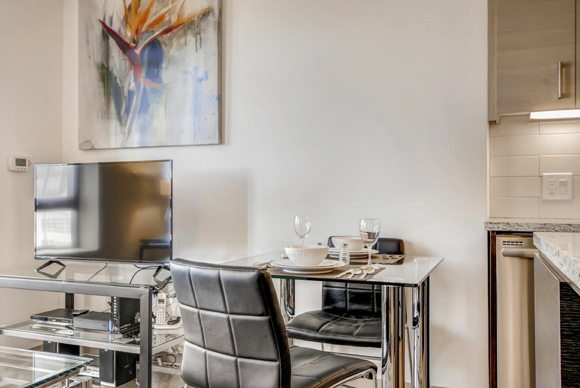 Global Luxury At The Theater District * Boston