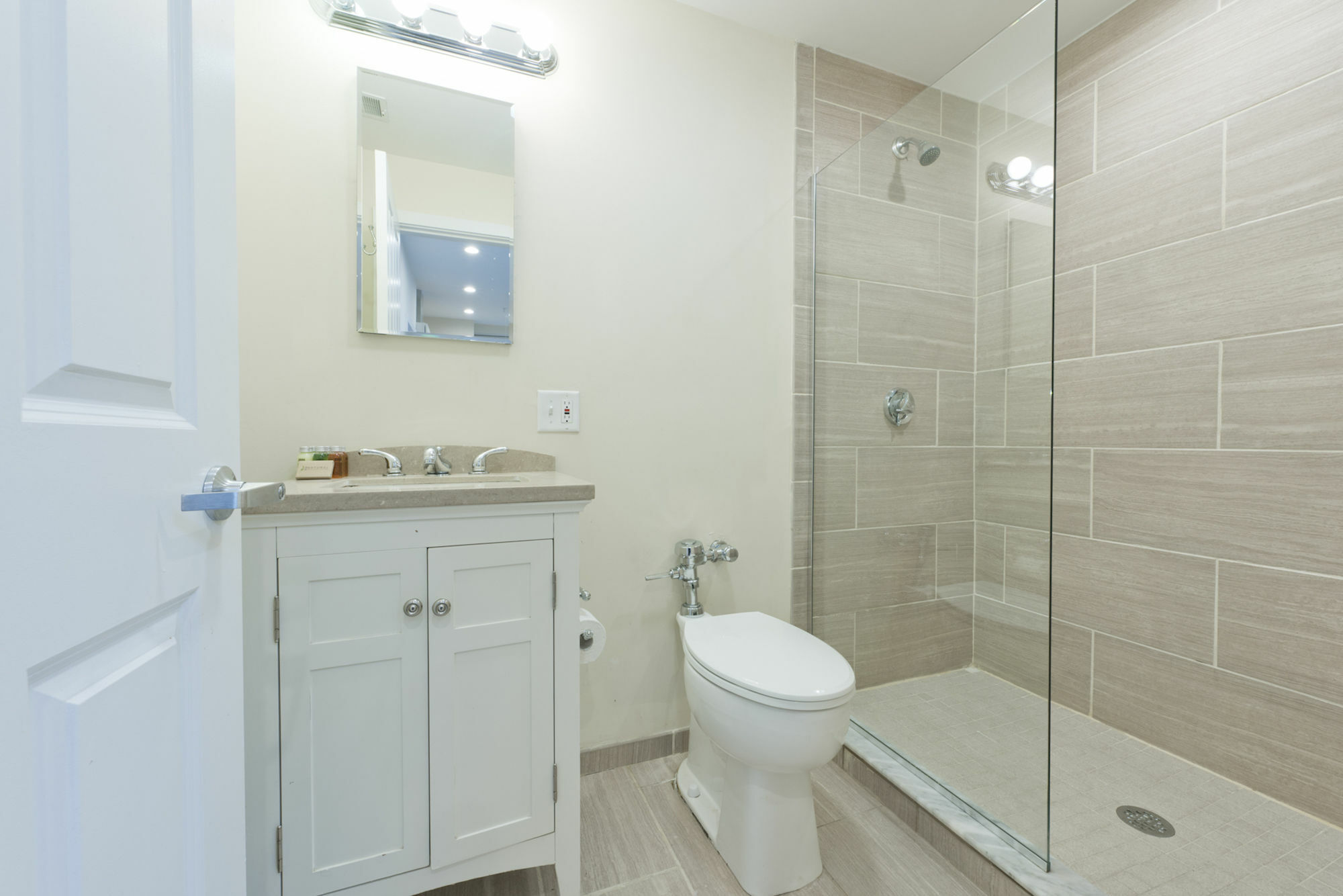 Apartment Lovely 2br In Downtown Crossing By Sonder *
