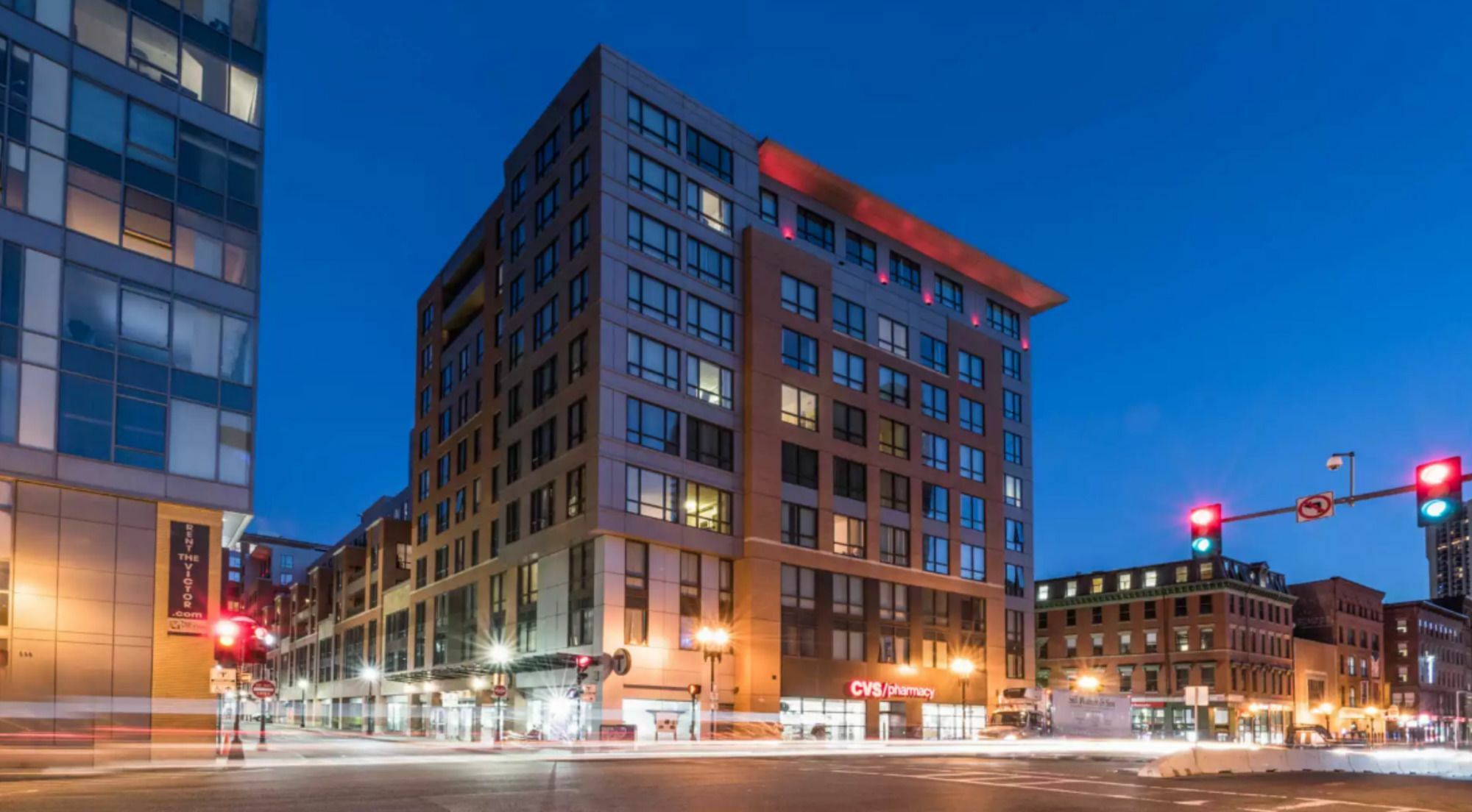 Global Luxury At Garden Apartment Boston