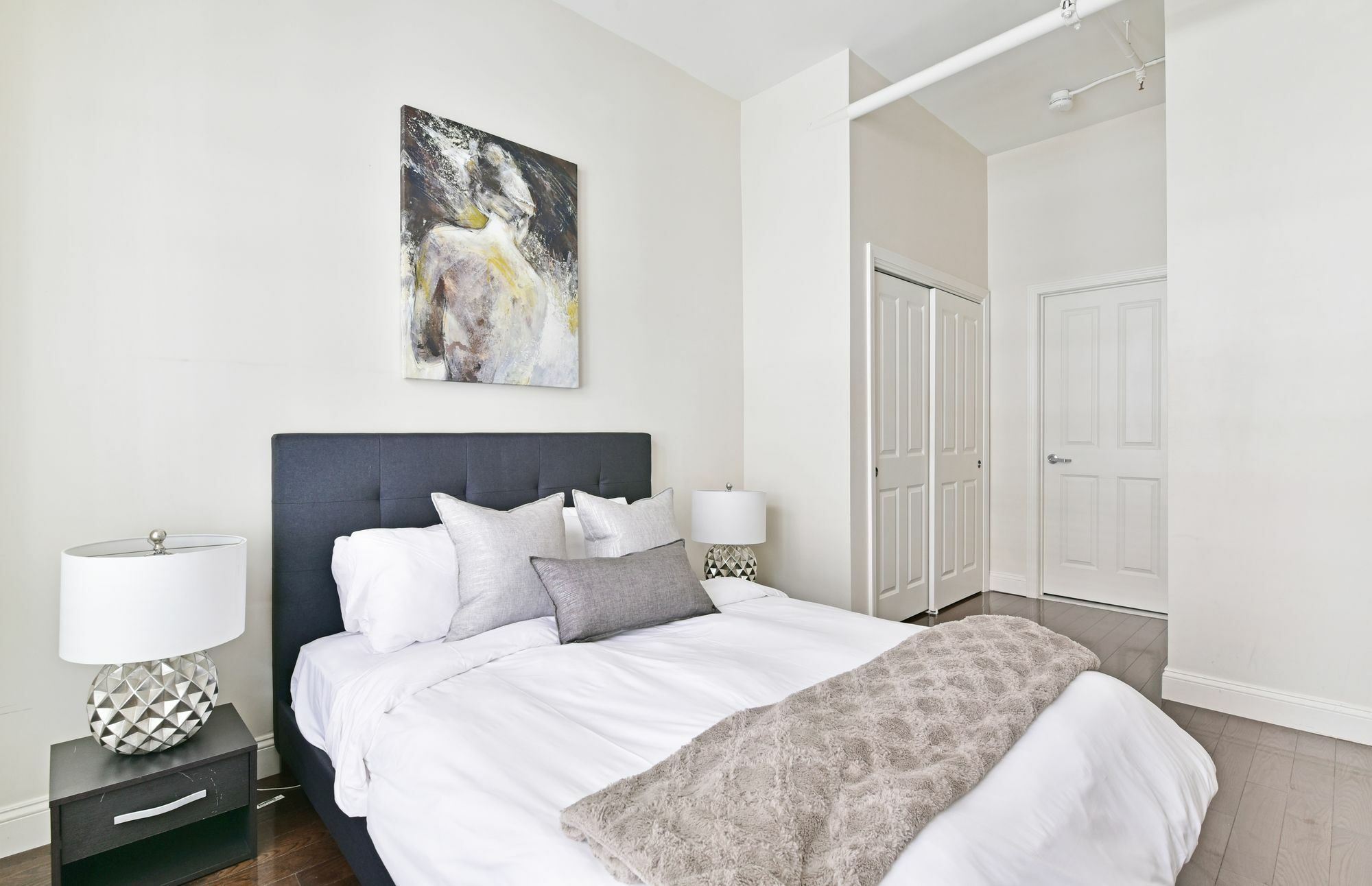 Spacious 2br In Downtown By Sonder