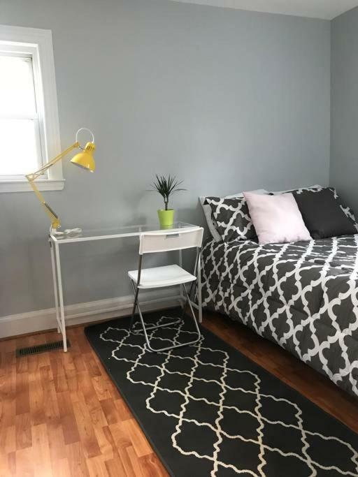 Homestay Clean Comfy Centrally Located Private *