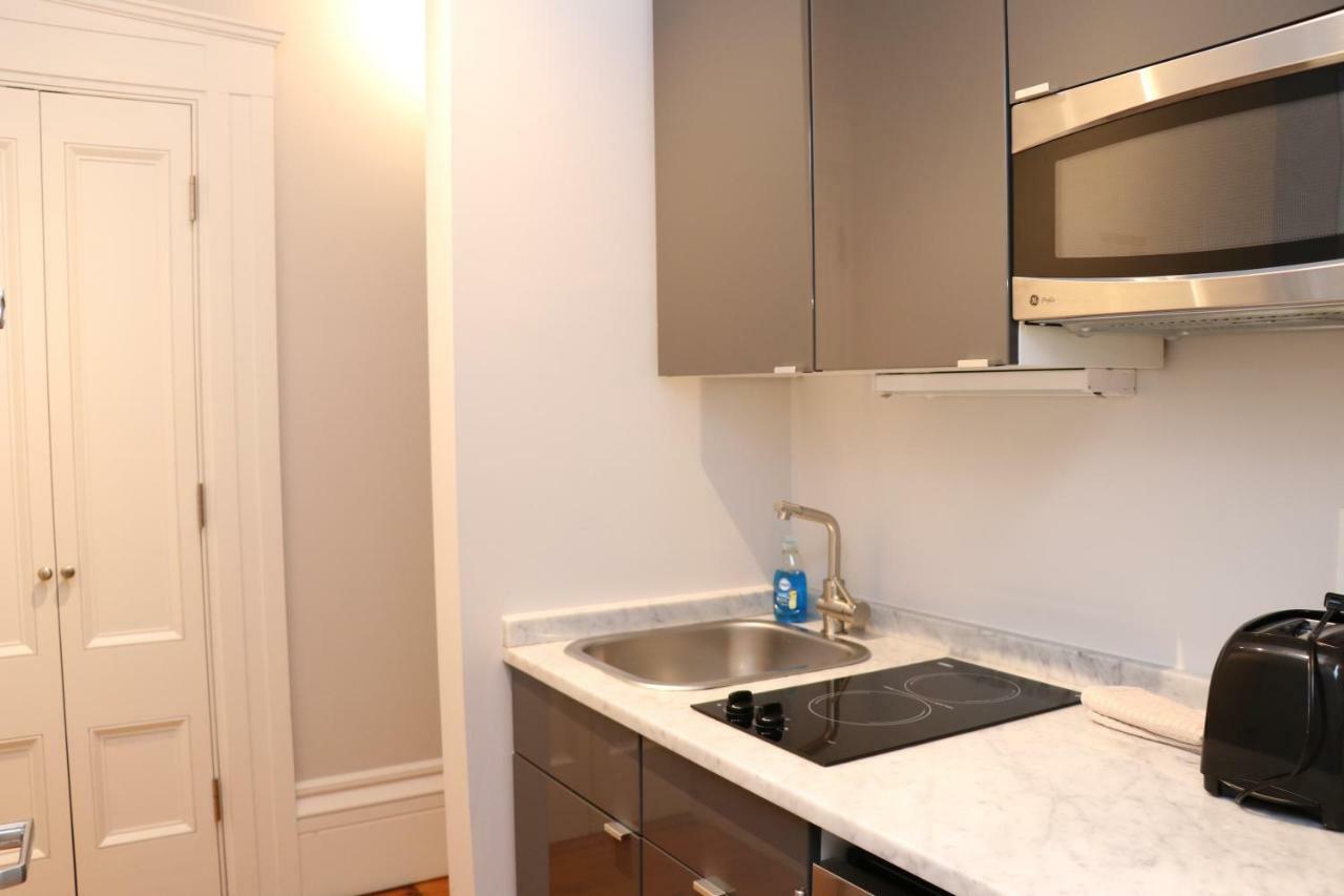 Charming & Stylish On Beacon Hill #11 *