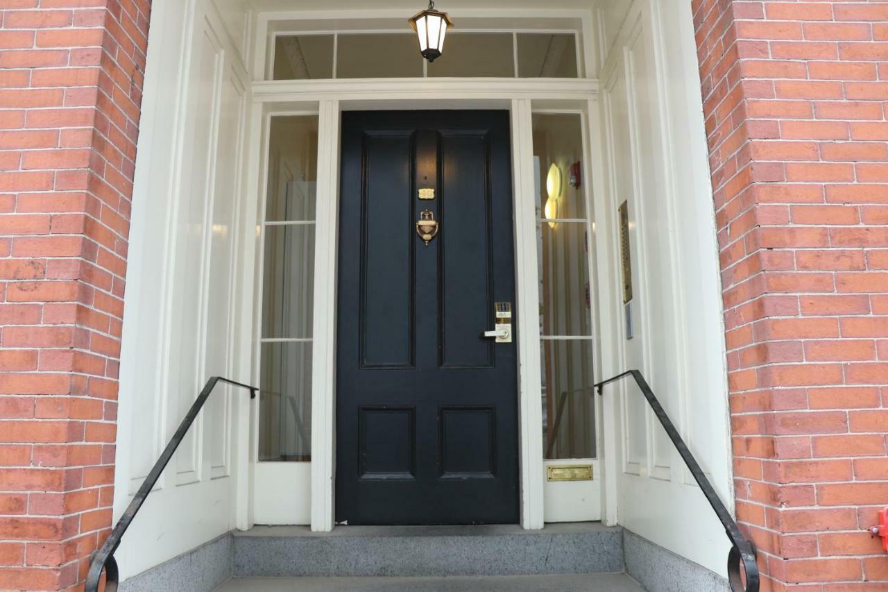 Charming & Stylish On Beacon Hill #11 *