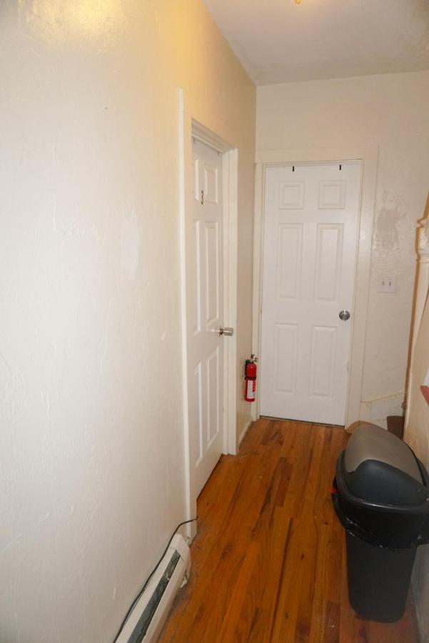 182 Bedrooms Near Fenway & Dowtown
