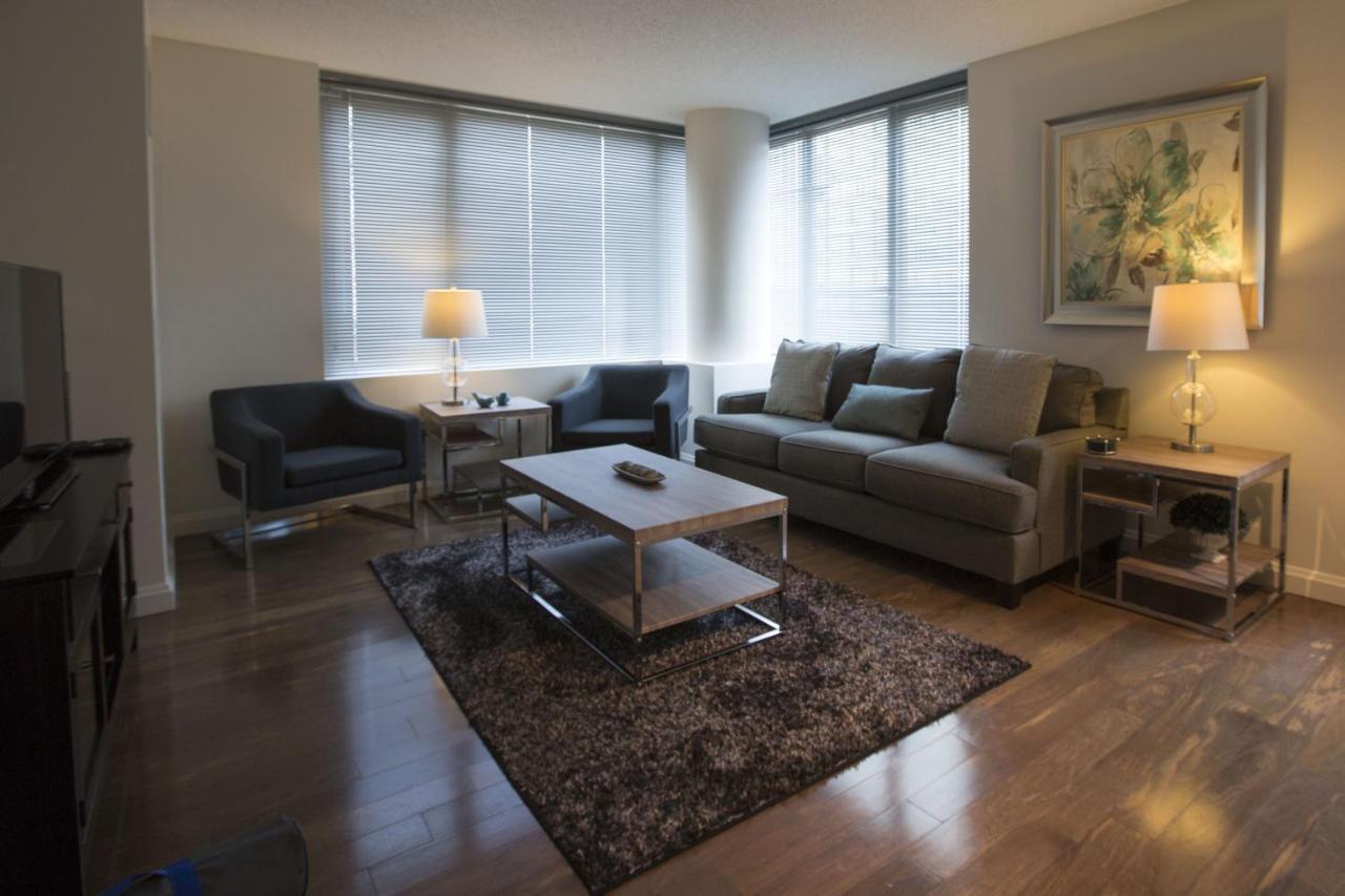 Alfred On Washington Street Apartment