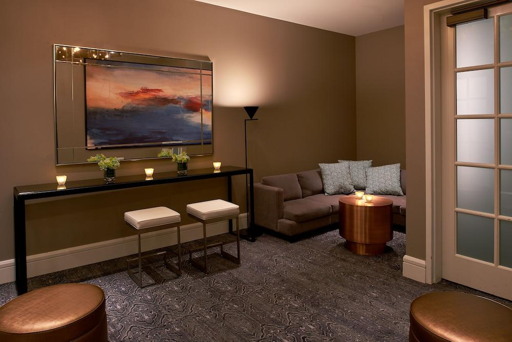 Revere Common 4*