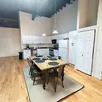 Sunny 2Br W Office, Near Copley & Shopping